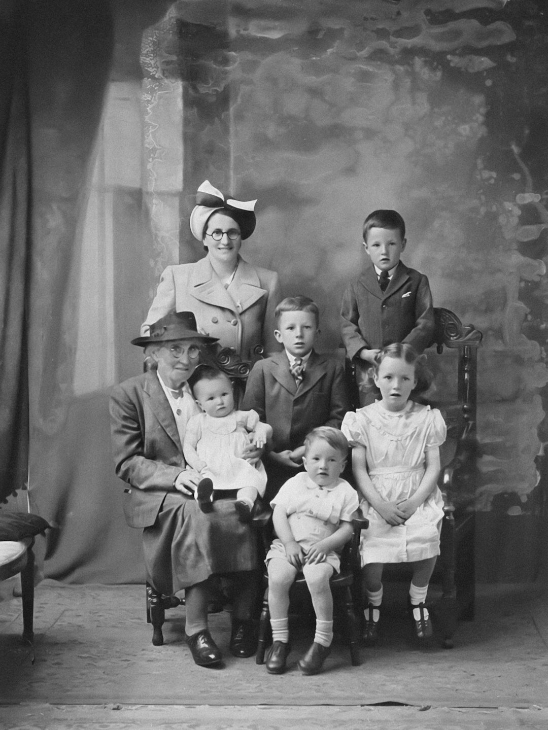 old family photo mystery